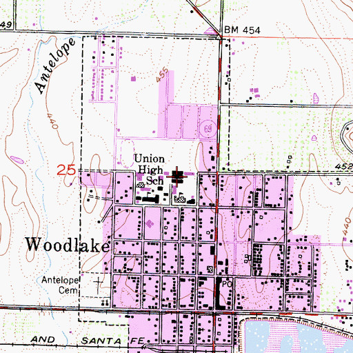 Topographic Map of McCracken Pool, CA