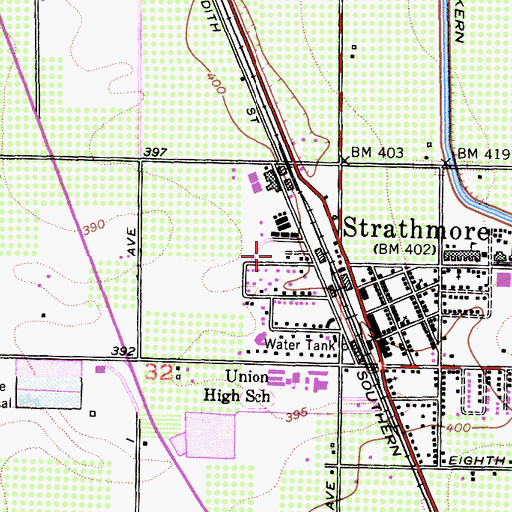 Topographic Map of Strathmore Elementary School, CA