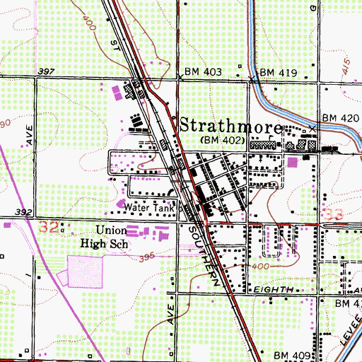 Topographic Map of Strathmore Post Office, CA