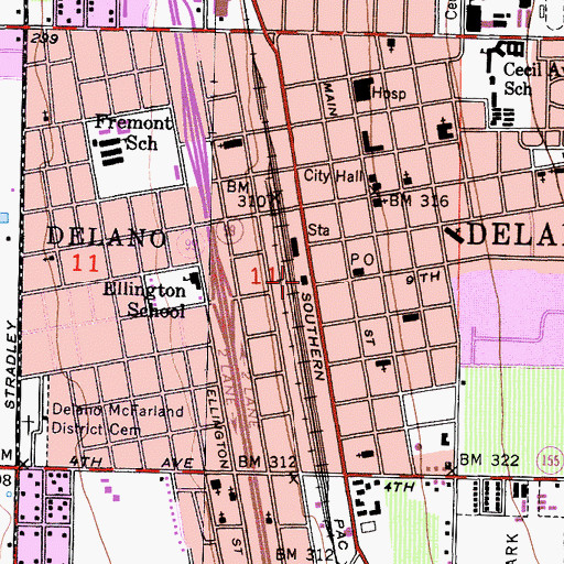 Topographic Map of Delano Chamber of Commerce, CA