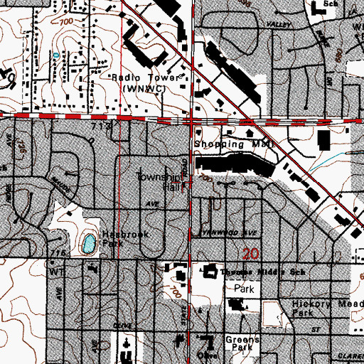 Topographic Map of Wheeling Township Hall, IL