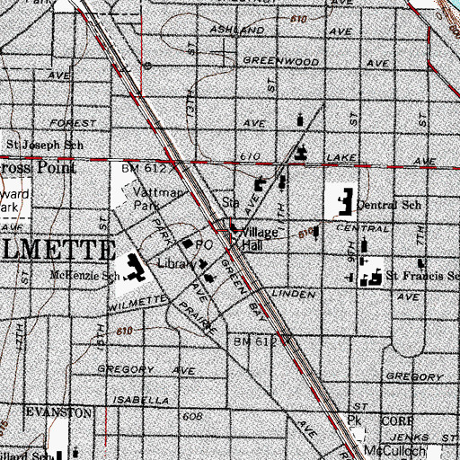 Topographic Map of Wilmette Village Hall, IL