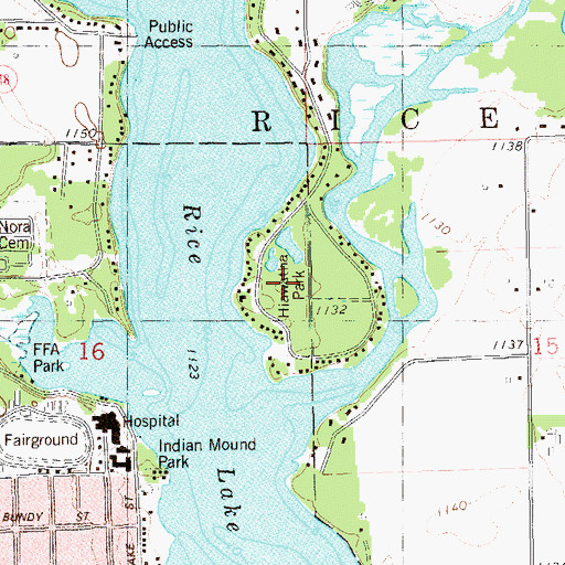 Topographic Map of Hiawatha Park, WI