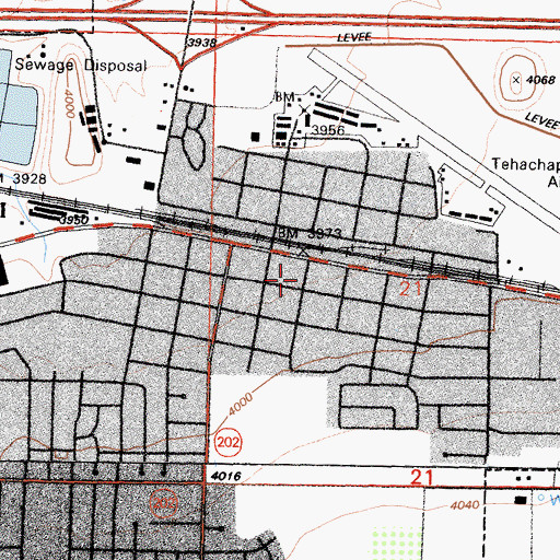 Topographic Map of Tehachapi City Hall, CA