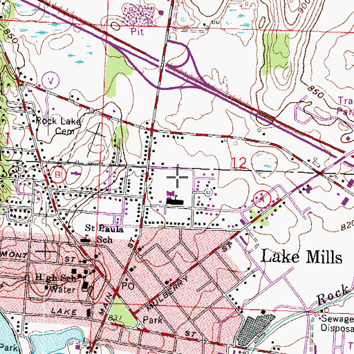 Topographic Map of Lake Mills Elementary School, WI