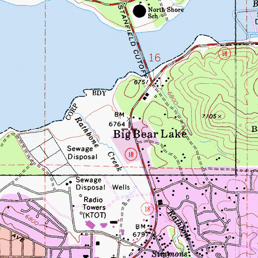 Topographic Map of Lakeview Shopping Center, CA