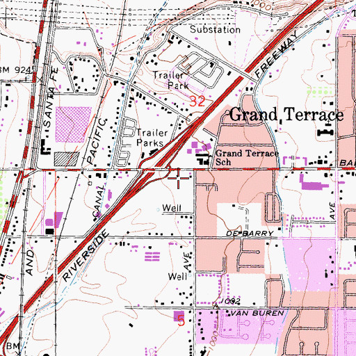 Topographic Map of Oasis Christian Fellowship Church, CA
