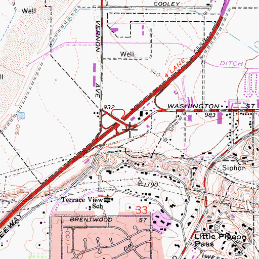 Topographic Map of The Courtyard Shopping Center, CA