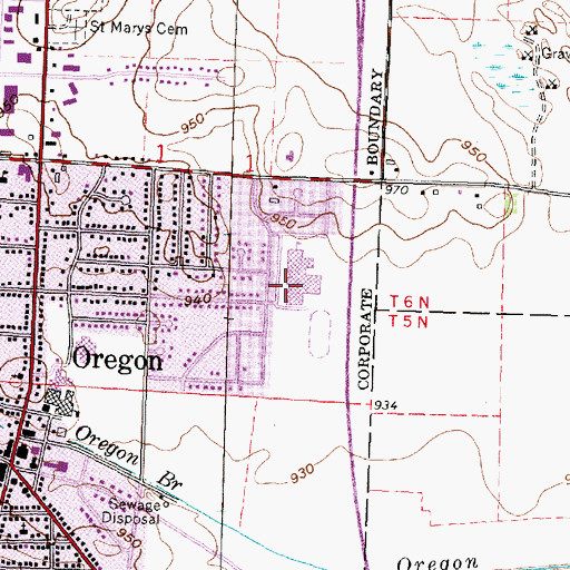 Topographic Map of Oregon High School, WI
