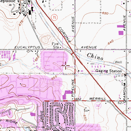Topographic Map of Chino Hills Plaza Shopping Center, CA