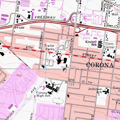 Topographic Map of The Plaza on Sixth Street Shopping Center, CA