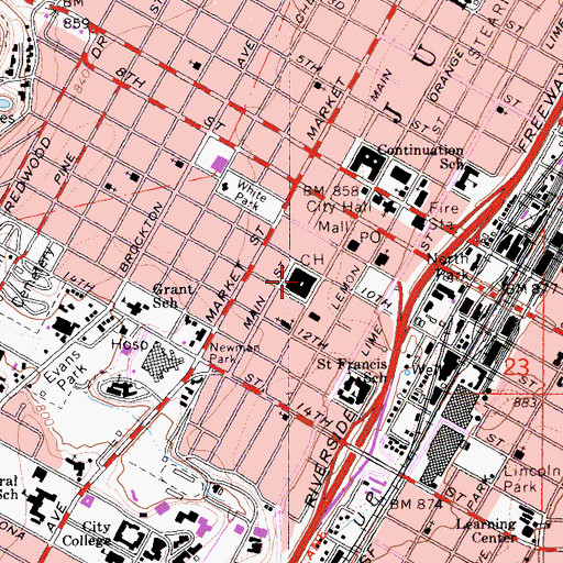 Topographic Map of Riverside County Courthouse, CA