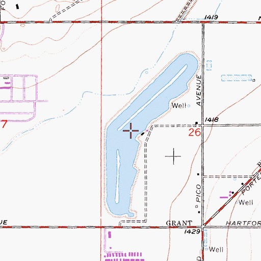 Topographic Map of Ski Land Lake, CA