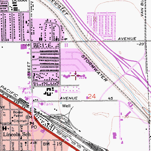 Topographic Map of Woodrow Wilson Middle School, CA