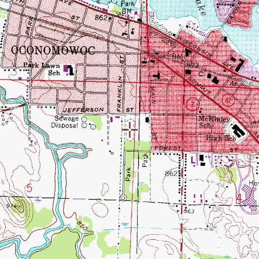 Topographic Map of Roosevelt Field, WI