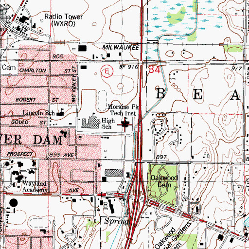 Topographic Map of Moraine Park Technical Institute, WI