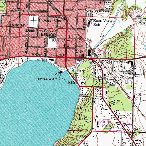 Topographic Map of Flatiron Park, WI