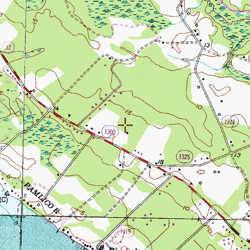 Topographic Map of River Road, NC