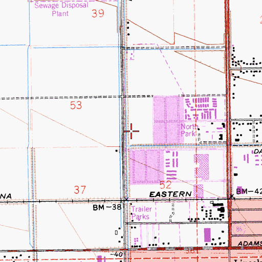 Topographic Map of Martin Luther King Jr Elementary School, CA