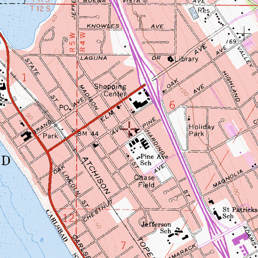 Topographic Map of Carlsbad Community Church, CA