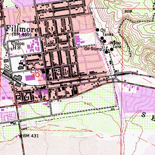 Topographic Map of Main Street Park, CA