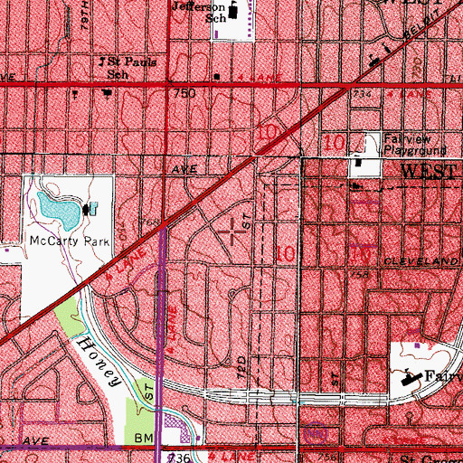 Topographic Map of Arnold Klentz Park, WI