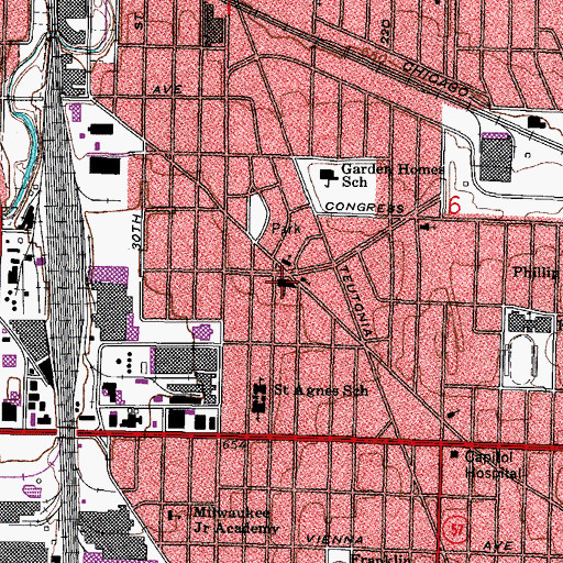 Topographic Map of Garden Homes Montessori School, WI