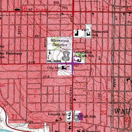 Topographic Map of Wauwatosa Memorial Civic Center, WI