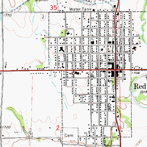 Topographic Map of Red Cloud Elementary School, NE