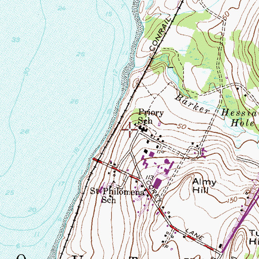 Topographic Map of Green Animals Topiary Garden, RI