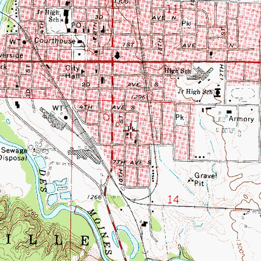 Topographic Map of South Tenth Street Park, IA