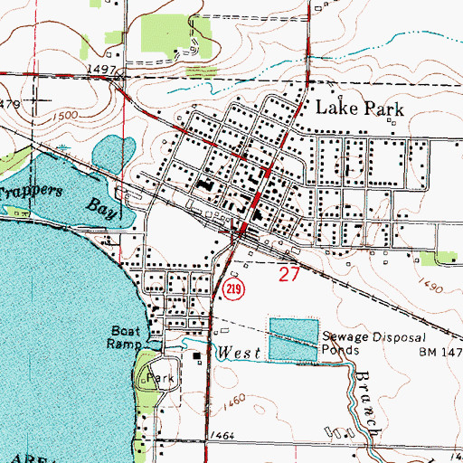 Topographic Map of Lake Park, IA