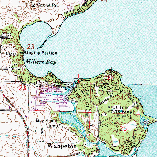 Topographic Map of Papoose Beach, IA