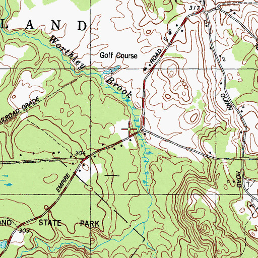 Topographic Map of Range Pond Family Campground, ME