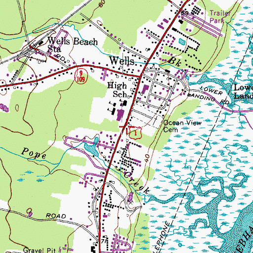 Topographic Map of Wells Auto Museum, ME