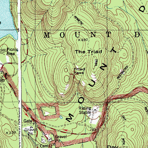 Topographic Map of West Cliff Trail, ME
