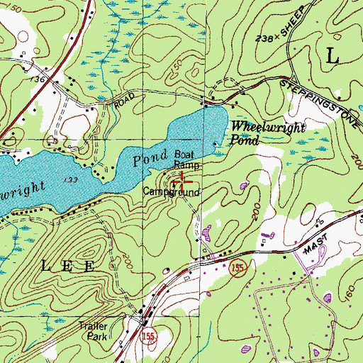 Topographic Map of Forest Glen Campground, NH