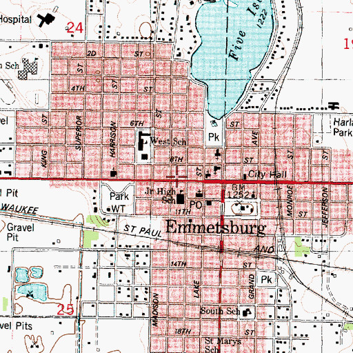 Topographic Map of House of Dolls Museum, IA