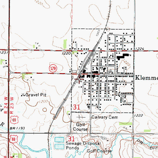 Topographic Map of Farmers Cooperative Society Elevator, IA