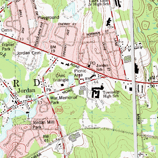 Topographic Map of Waterford Town Hall, CT