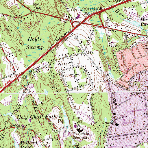 Topographic Map of Middle Clapboard Hill, CT