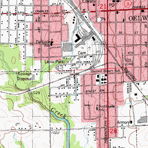 Topographic Map of Oelwein, IA