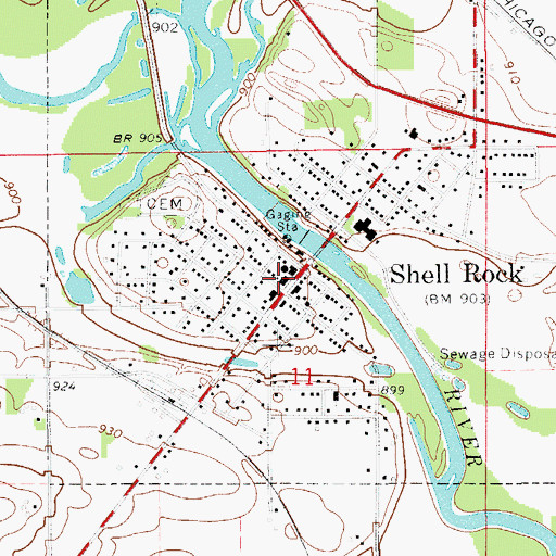 Topographic Map of Maxwell Chiropractic Clinic, IA