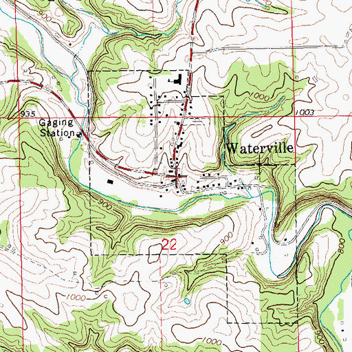 Topographic Map of Waterville Public Library, IA