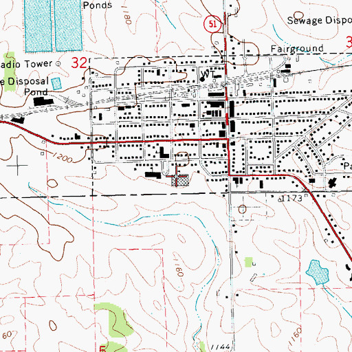 Topographic Map of Cora B Darling Elementary School, IA