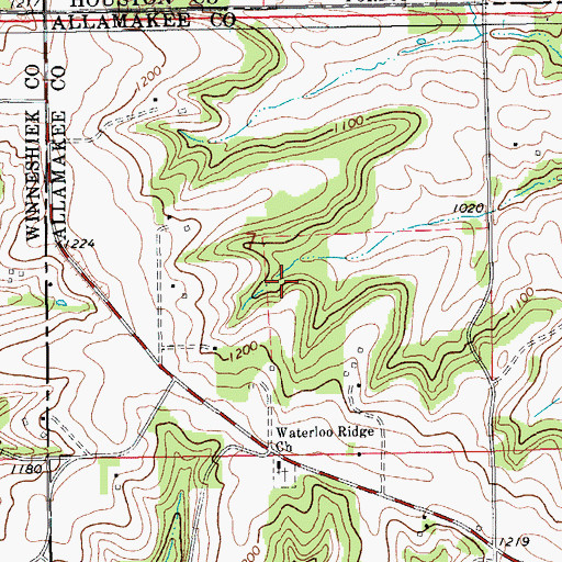 Topographic Map of West Waterloo Ridge Cemetery, IA