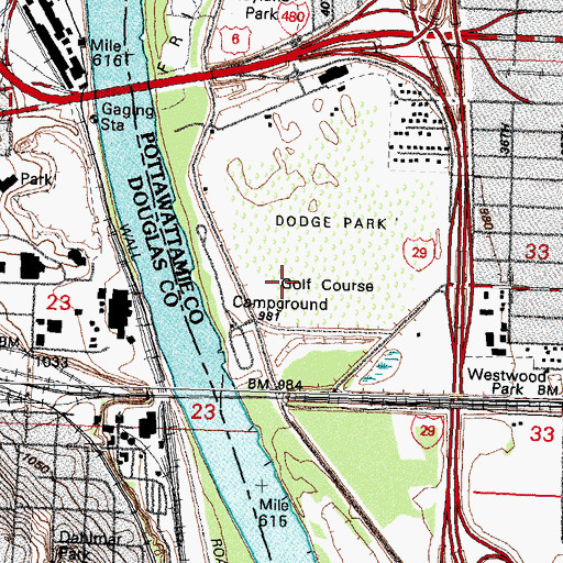 Topographic Map of Dodge Park Golf Course, IA