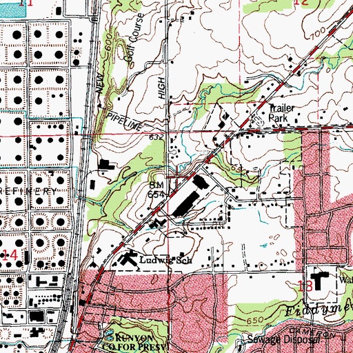 Topographic Map of Calvary Cemetery, IL