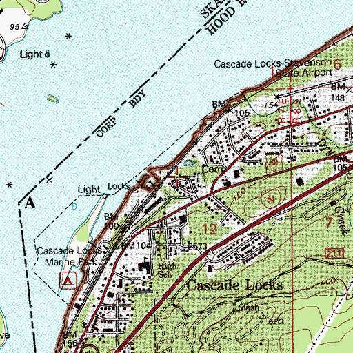 Topographic Map of Freddie Masterson Grave, OR