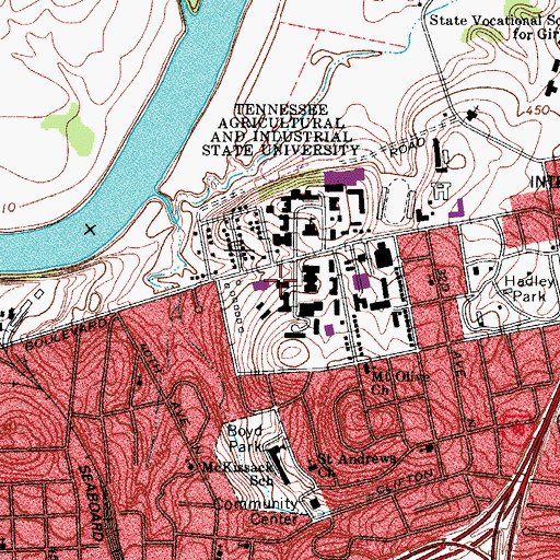 Topographic Map of Hubert Crouch Hall, TN